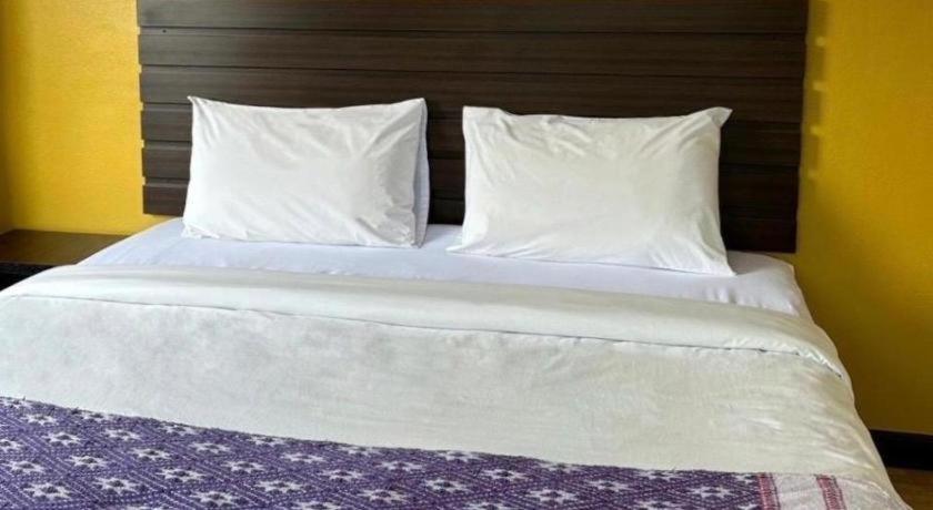 Ponburi Hotel Nan Zewnętrze zdjęcie